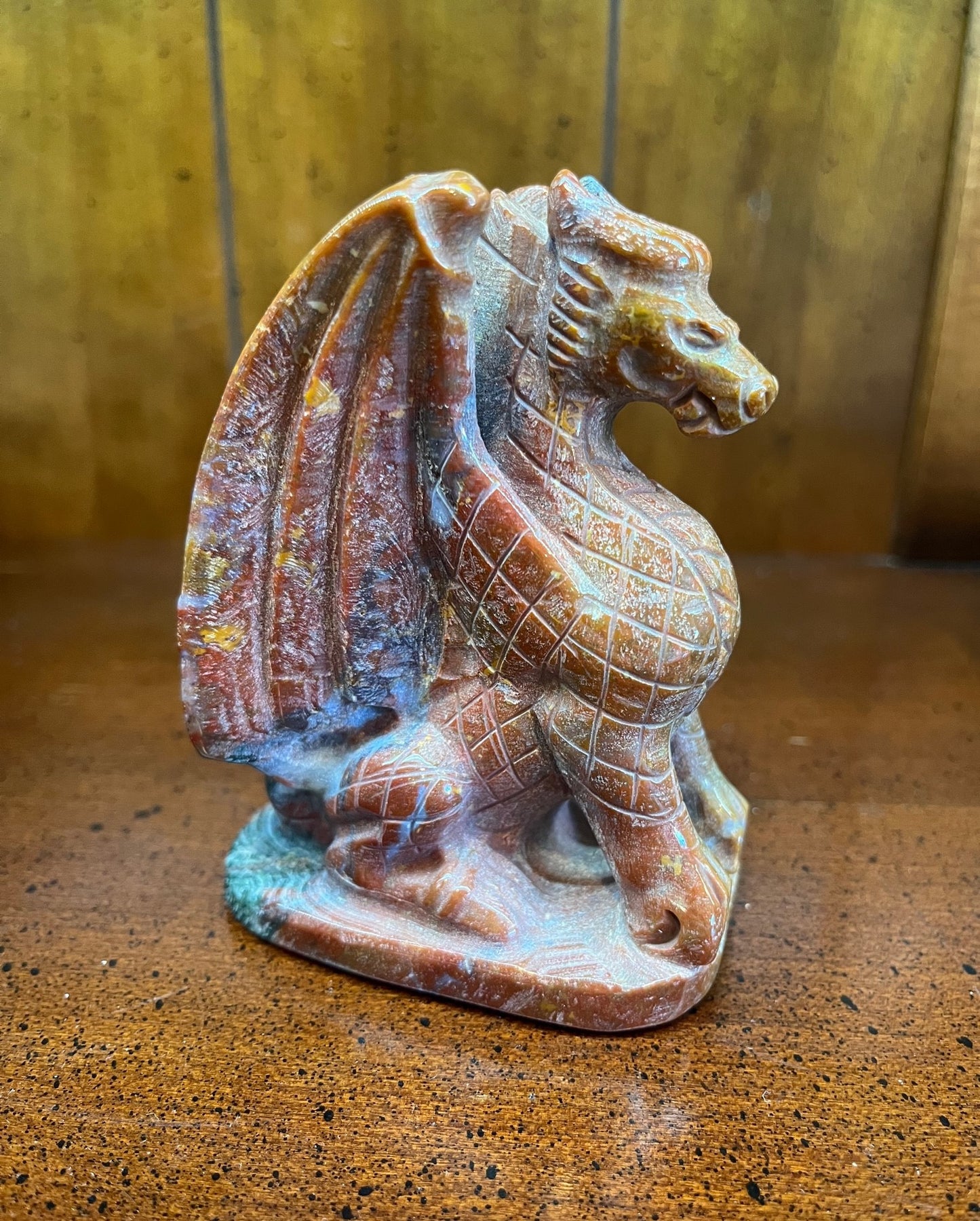 Dragon sitting-medium
