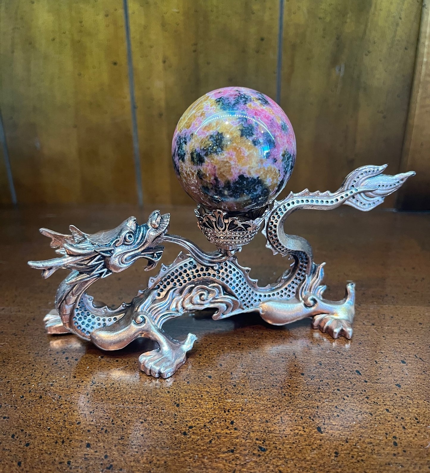 Chinese dragon sphere stand