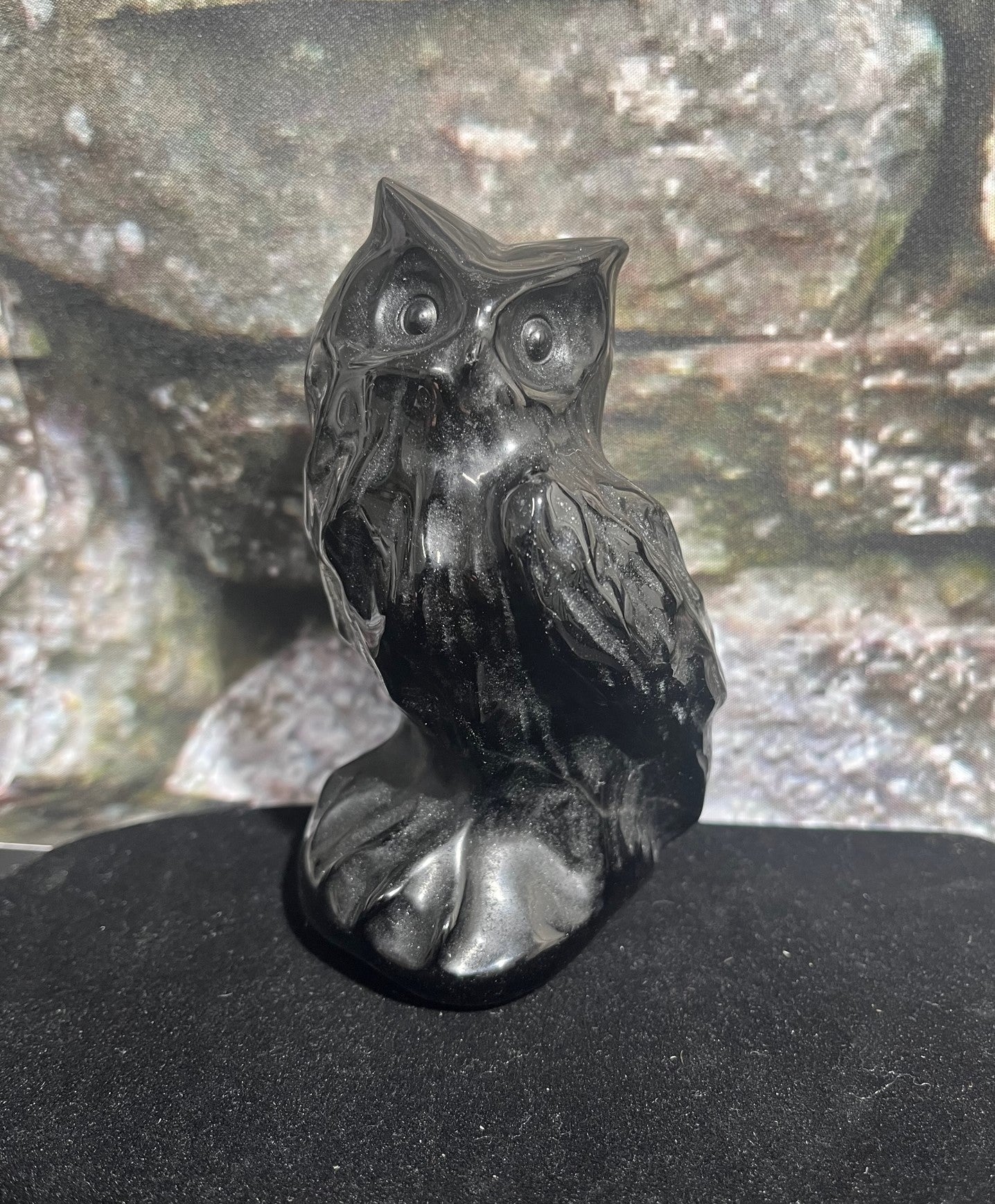 Owl stone/crystal carving